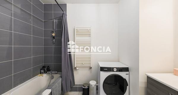 À vendre Appartement 3 pièces 67.3 m² - Grenoble 38000