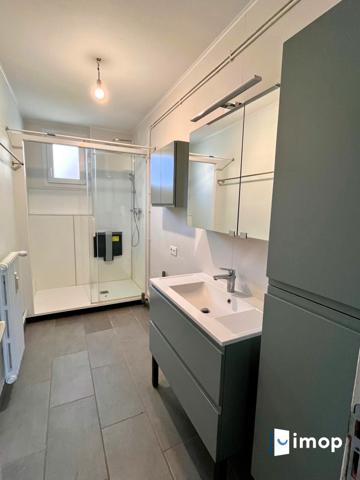 Spacieux T5 familial de 103m² avec garage, balcon et ascenseur en plein cœur de Chalon-sur-Saône