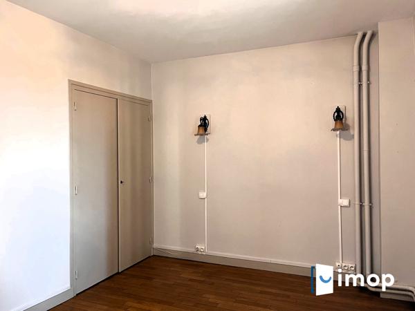 Spacieux T5 familial de 103m² avec garage, balcon et ascenseur en plein cœur de Chalon-sur-Saône