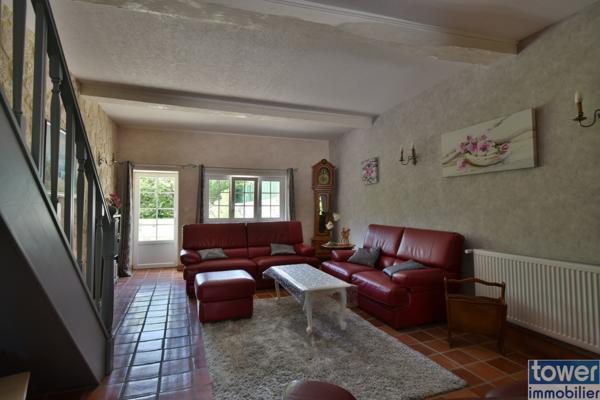 Maison
                                                                                                                                                                                                                                                                                                                        12 pièce(s)                                                                                                                                                                                                          7 chambre(s)                                                                                                                                                                                                          278  m²