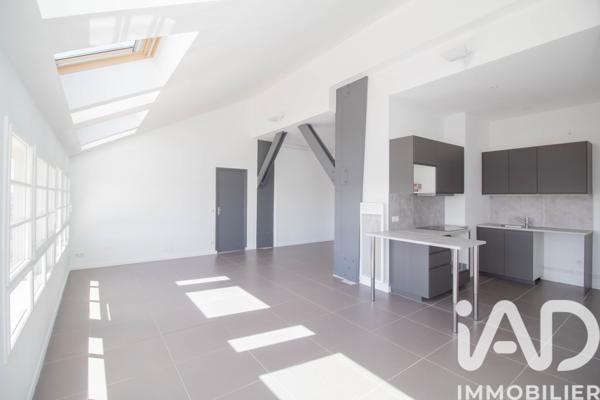 Location appartement 3 pièces 77 m² Houdan