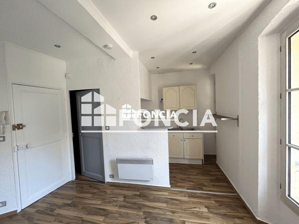 Location Appartement 2 pièces 30.23 m² - 34 RUE FOURMILLIERE Antibes 06600