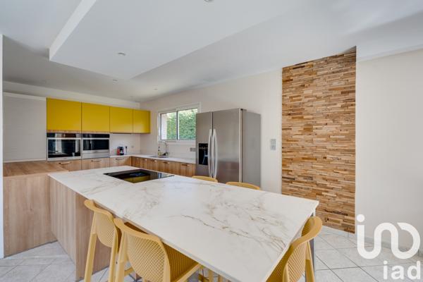 Maison à vendre 6 pièces 161 m² Le Fauga