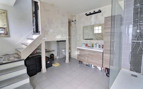 Maison à vendre    6 pièces • 186,96 m2 Vert-Saint-Denis