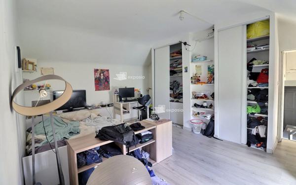 Maison à vendre    6 pièces • 186,96 m2 Vert-Saint-Denis