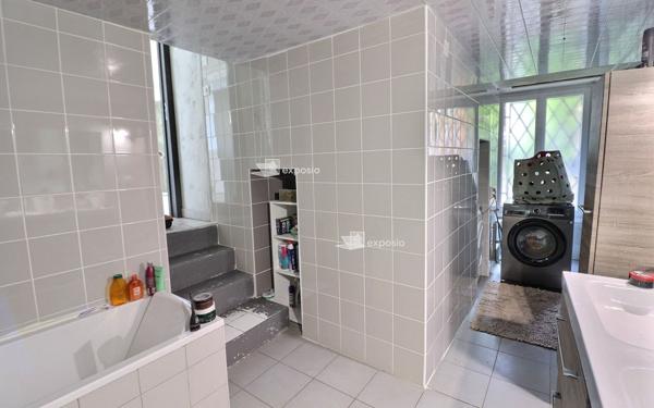 Maison à vendre    6 pièces • 186,96 m2 Vert-Saint-Denis