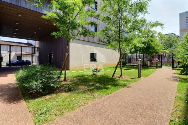 Aubervilliers Quatre Chemins - Appartement 3 pièces 64m² - Résidence récente proche Paris