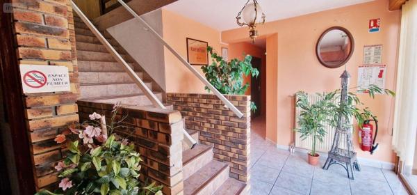 Maison à vendre à Lons-le-Saunier dans le Jura (39000), ref : SA-DI