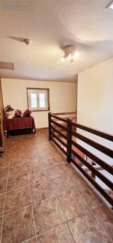 Maison à vendre à Lons-le-Saunier dans le Jura (39000), ref : SA-DI