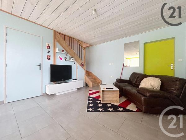 Appartement F5 à vendre  4 pièces - 84 m2 BUCHERES - 10