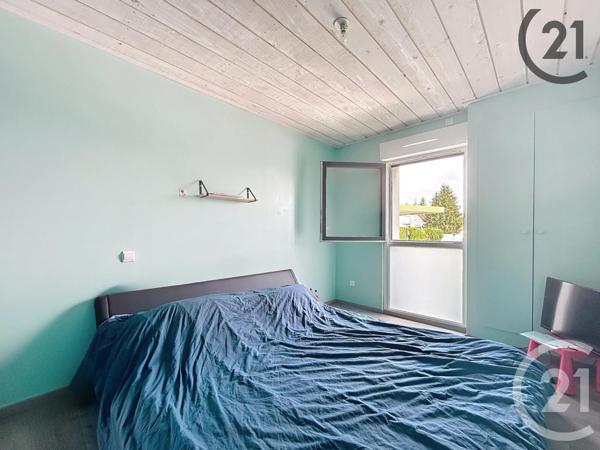 Appartement F5 à vendre  4 pièces - 84 m2 BUCHERES - 10