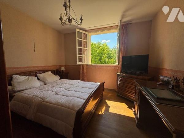 NOUVEAUTE !! Seulement chez Trente-Cinq Notaires - PONT-PEAN

Venez découvrir le potentiel de...