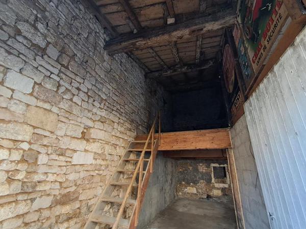 Parking / box Jarnac 50 m2 CRIT 398299