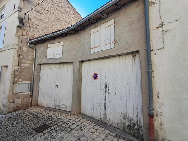 Parking / box Jarnac 50 m2 CRIT 398299
