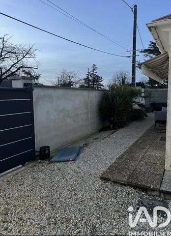 Maison à vendre 3 pièces 72 m² Roullet-Saint-Estèphe