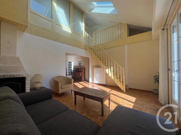 Maison à vendre  6 pièces - 130,89 m 2   MAUREPAS  - 78