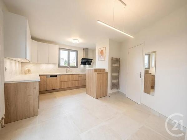 Maison à vendre  6 pièces - 130,89 m 2   MAUREPAS  - 78
