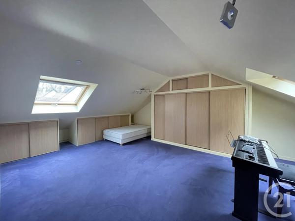 Maison à vendre  6 pièces - 130,89 m 2   MAUREPAS  - 78