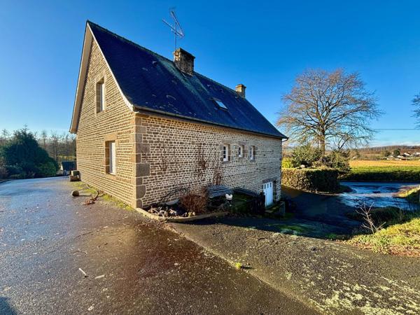 Maison à ISIGNY-LE-BUAT, 50540 - 6 pièces 128m²