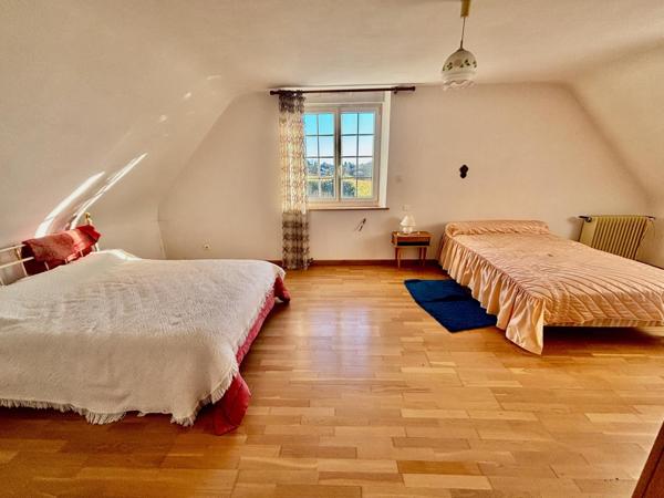 Maison à ISIGNY-LE-BUAT, 50540 - 6 pièces 128m²