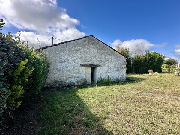 Vente maison Listrac Medoc : 145 000 € - AJP Castelnau Immobilier