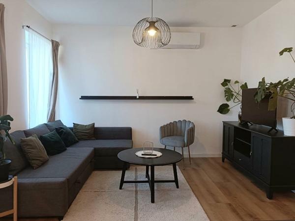 Appartement T2 rénové avec garage
