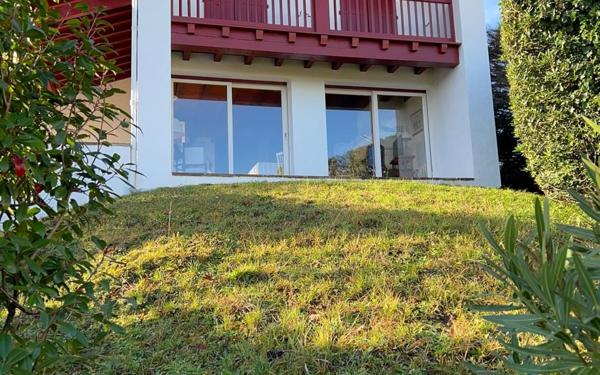 Maison à vendre    6 pièces •  Ciboure