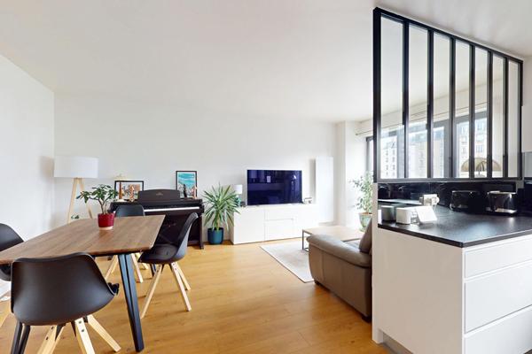 Appartement Paris 75017 Batignolles 2 pièces 47m²