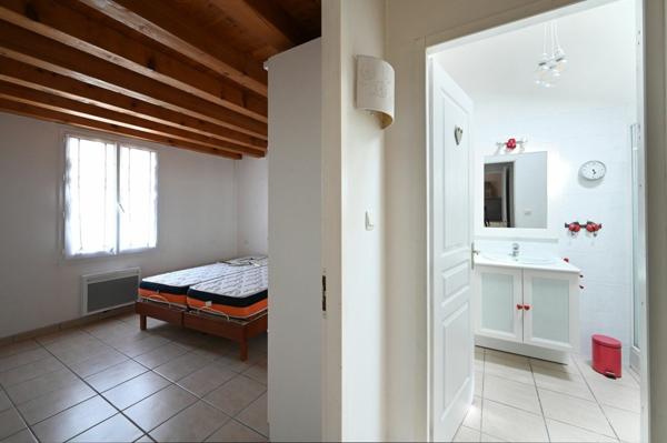 Maison à vendre    6 pièces •  Saint-Clément-des-Baleines