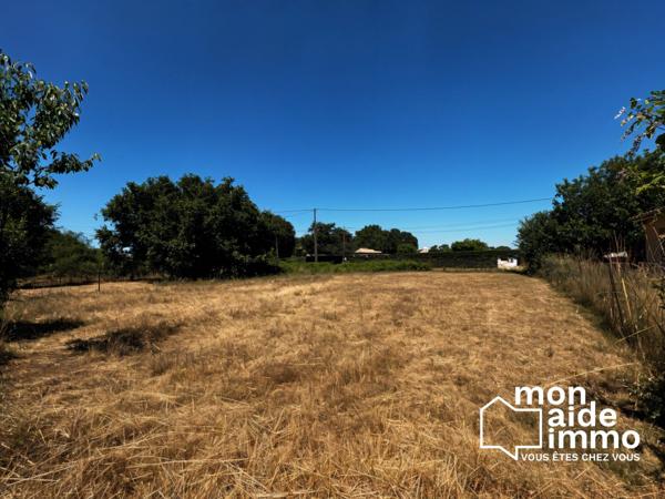 Terrain de 675m² Secteur Lac des Nauves à COUTRAS