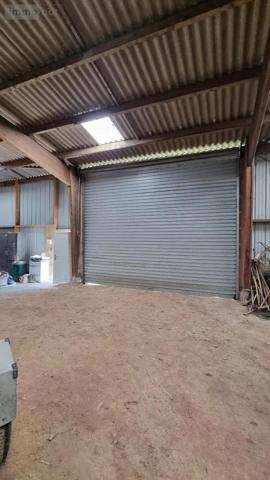 Achat - Garage et parking Callac 22160 350 m 2 2276 m 2