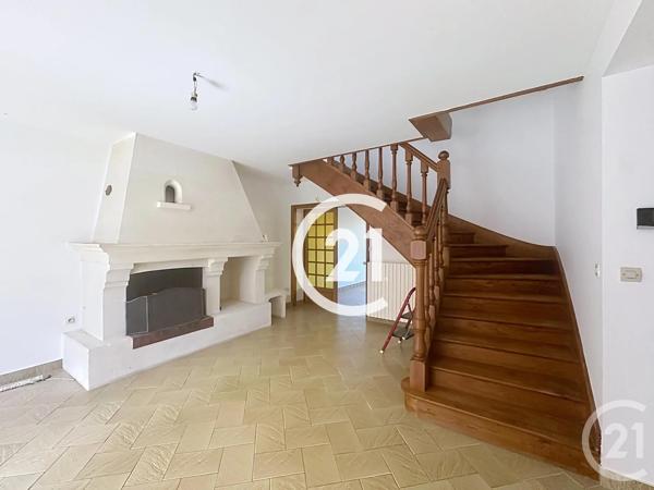 Maison à vendre  5 pièces - 145,50 m 2   ST LAURENT DE COGNAC  - 16