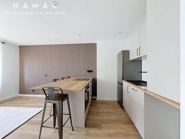 Appartement refait à neuf 3 pièces à La Tour-de-Salvagny DPE C - climatisation - balcon - cellier parking