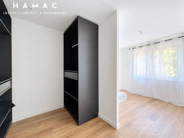 Appartement refait à neuf 3 pièces à La Tour-de-Salvagny DPE C - climatisation - balcon - cellier parking