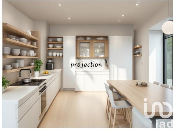 Ferme 6 pièces de 133 m² à Varetz (19240)