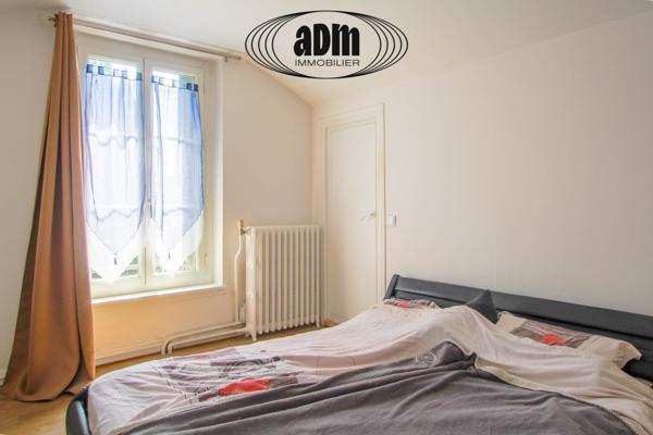 Maison
                                                                                                                                                                                                                                                                                                                        4 pièce(s)                                                                                                                                                                                                          3 chambre(s)                                                                                                                                                                                                          98.77  m²