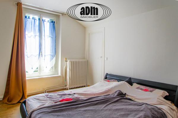Maison
                                                                                                                                                                                                                                                                                                                        4 pièce(s)                                                                                                                                                                                                          3 chambre(s)                                                                                                                                                                                                          98.77  m²