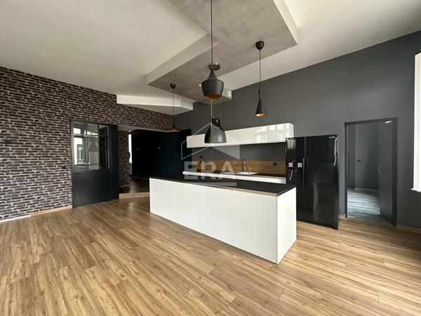 APPARTEMENT - Hyper centre ville - terrasse - 255 m² h - 5 chambres - bureau - 4 SDB