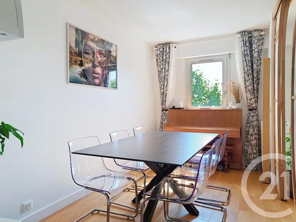 Appartement F4 à vendre  4 pièces - 76,80 m 2   CRETEIL  - 94