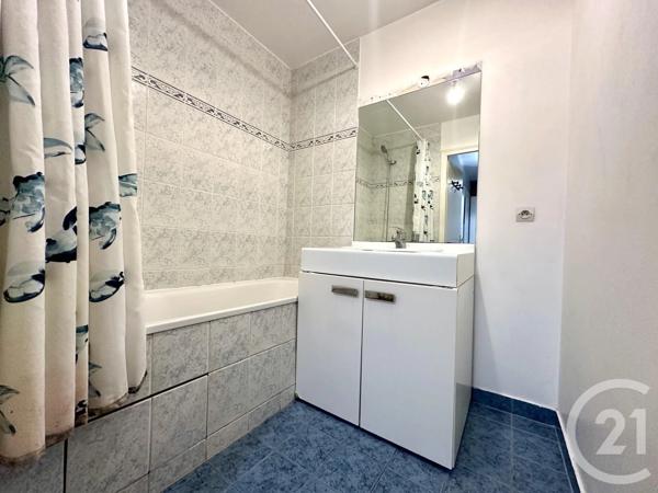 Appartement F3 à vendre  3 pièces - 63,82 m 2   MAISONS ALFORT  - 94