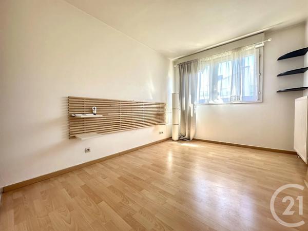 Appartement F3 à vendre  3 pièces - 63,82 m 2   MAISONS ALFORT  - 94