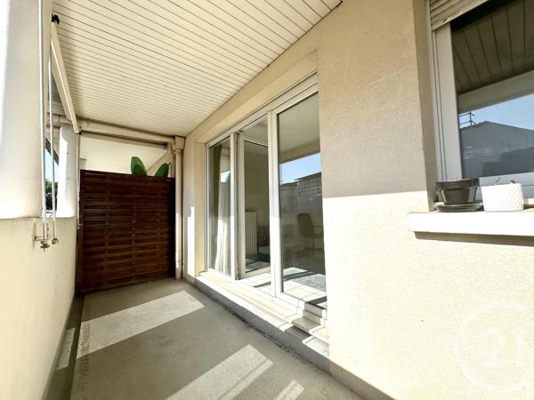 Appartement F3 à vendre  3 pièces - 63,82 m 2   MAISONS ALFORT  - 94