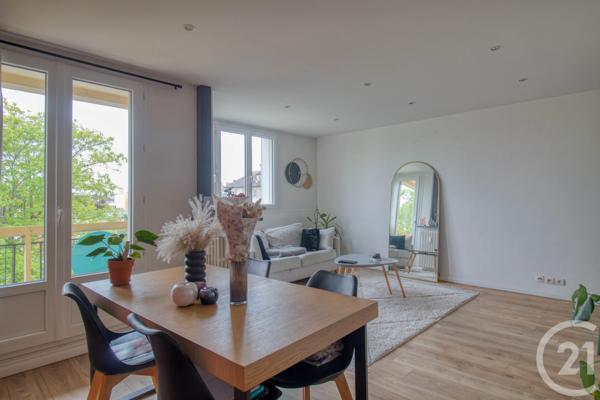 Appartement F3 à vendre  3 pièces - 54,50 m 2   ERMONT  - 95