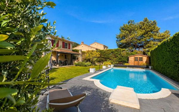 Maison à vendre    5 pièces •  Lavalette