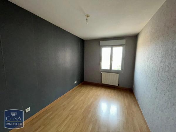 Appartement à louer 3 pièces 67.9m² Villefranche-sur-Saône (69400)