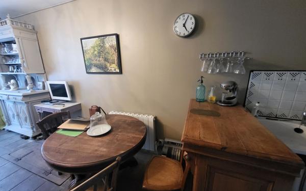 Maison à vendre    2 pièces •  Arnac-la-Poste