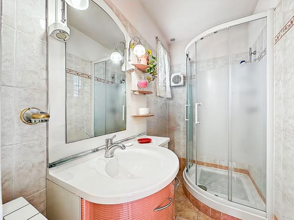 Maison à vendre à Allauch - piscine garage