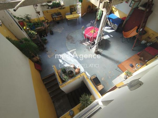 Maison à GUITRES, 33230 - 8 pièces 255m²