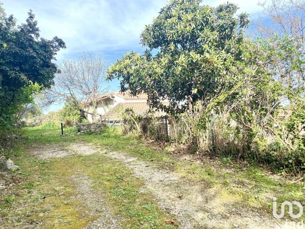 Maison à vendre 5 pièces 184 m² Simiane-Collongue