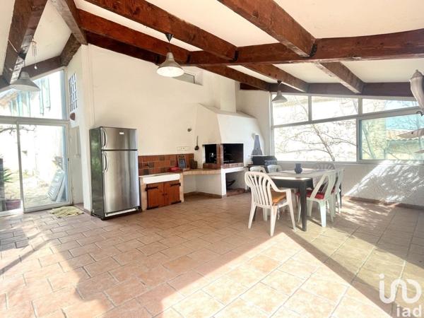 Maison à vendre 5 pièces 184 m² Simiane-Collongue